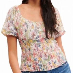 ANTHROPOLOGIE Aurelia smocked bodice puff sleeve floral crop top